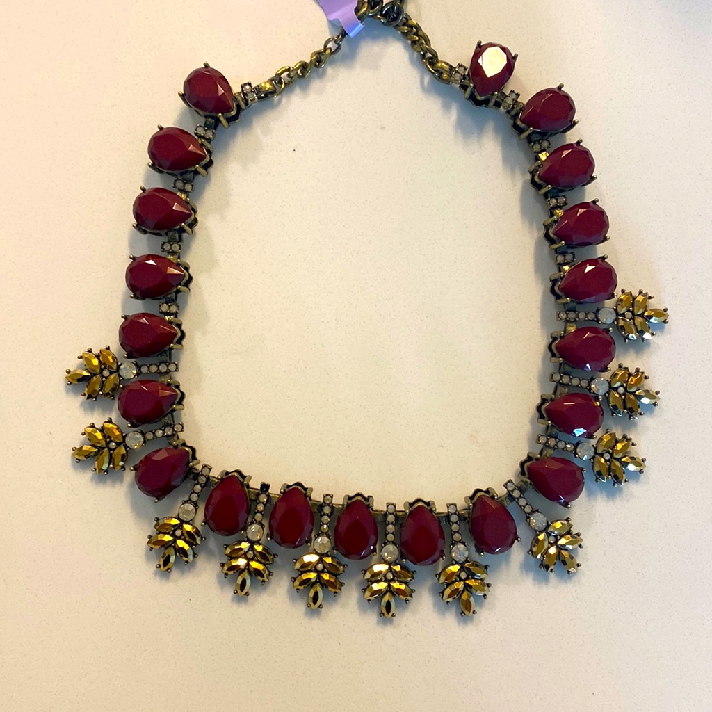 Brand New With Tags Baublebar Statement Necklace 30$